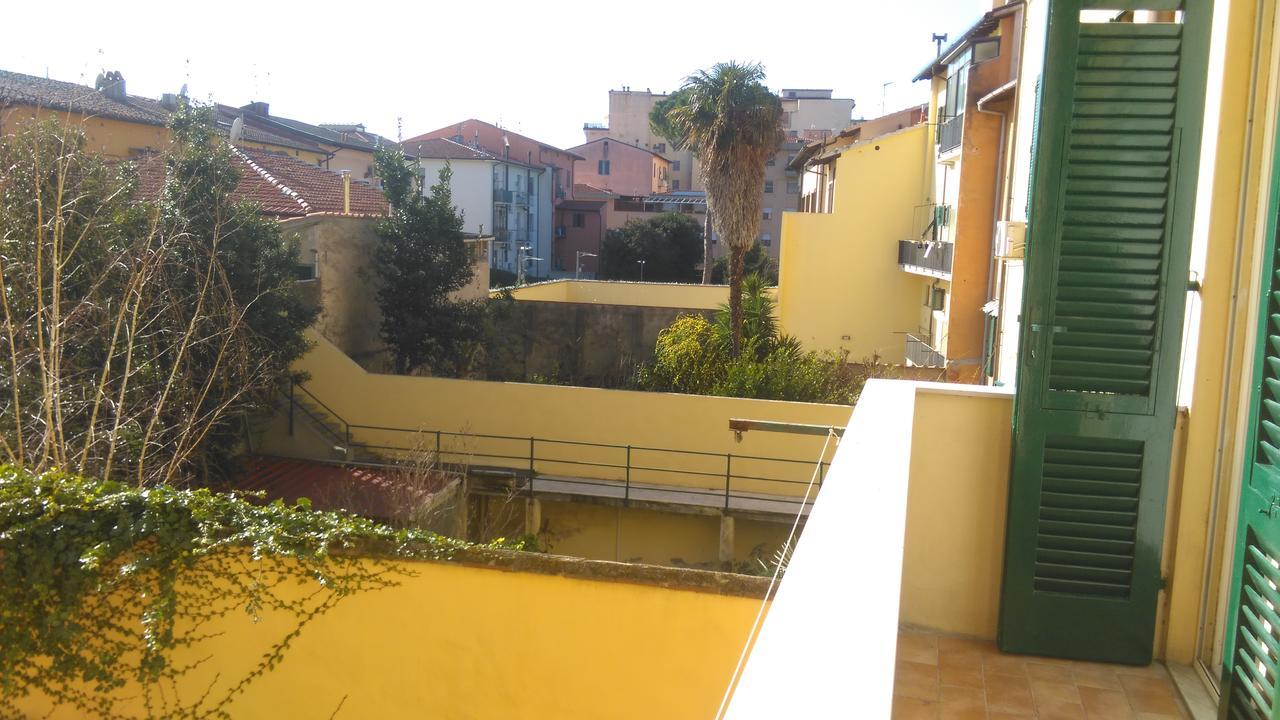 A Due Passi Dal Treno Apartman Pisa Kültér fotó